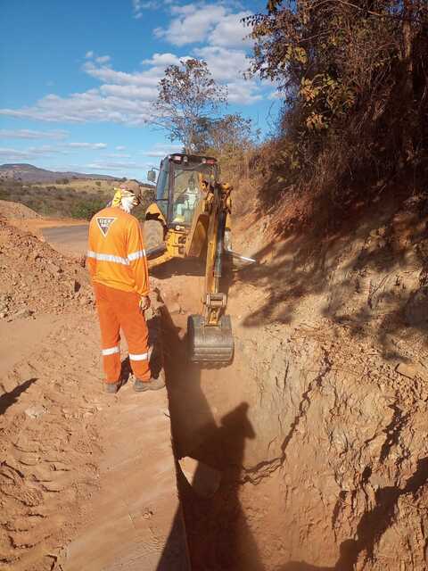 Obra de Drenagem Via BR -  Cliente DER ACS Serviços Especializados Sinop - MT 