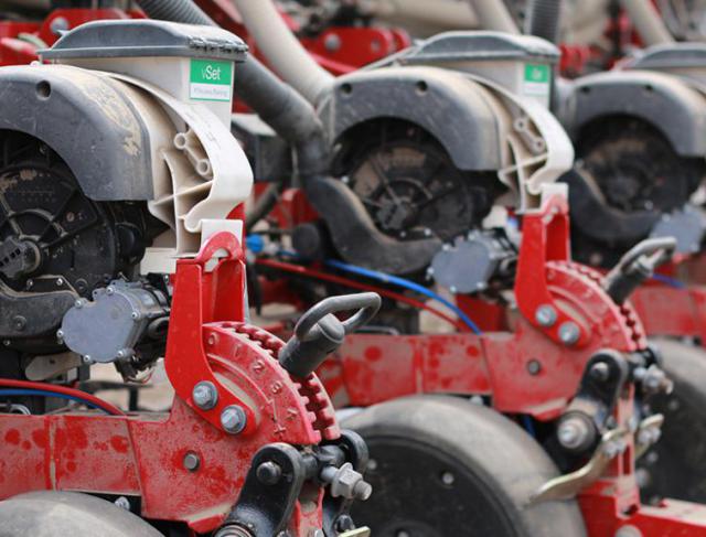 Precision Planting ACS Serviços Especializados Sinop - MT 